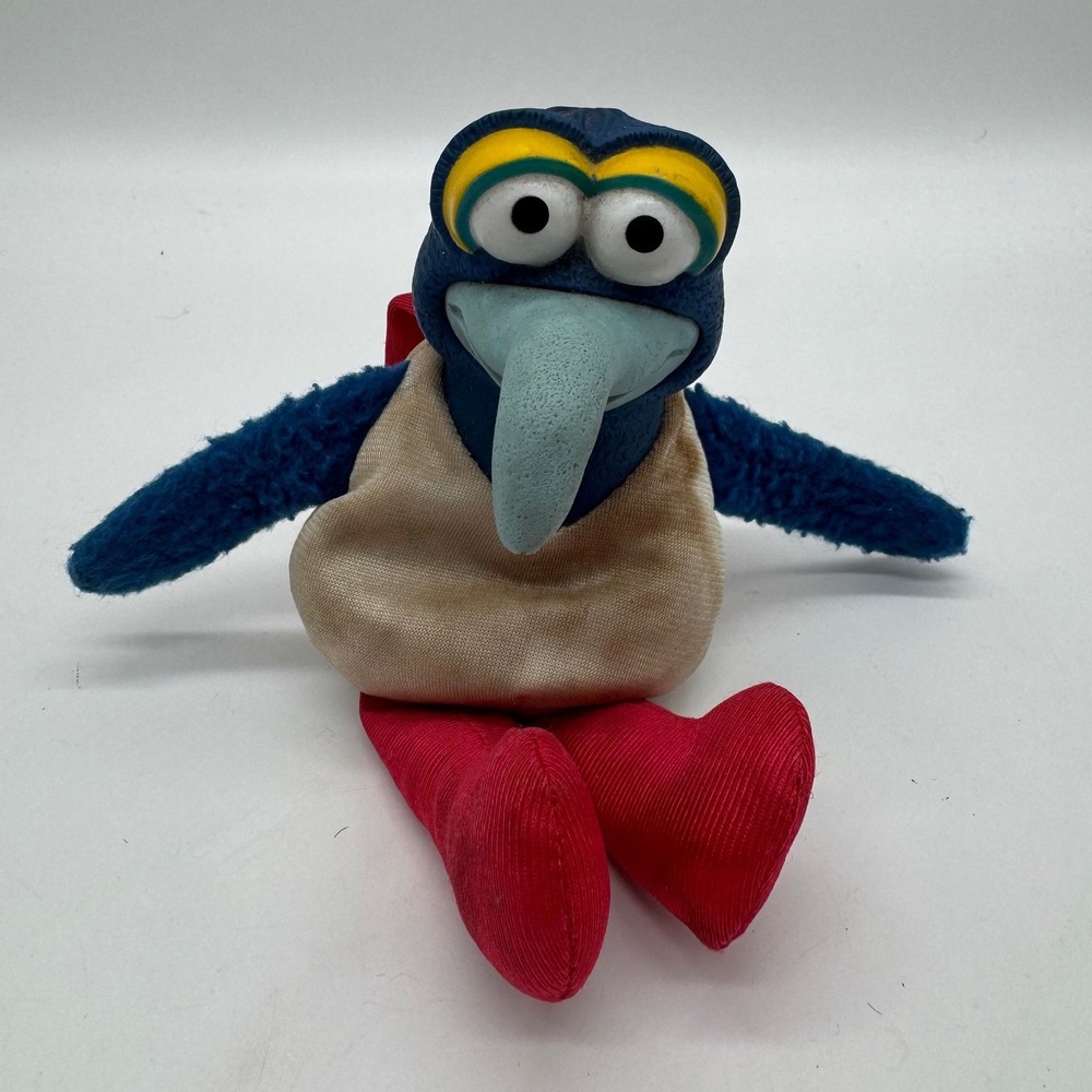 Vintage 1981 Fisher Price Muppets Gonzo The Great Bean Bag Plush Doll 868 Henson